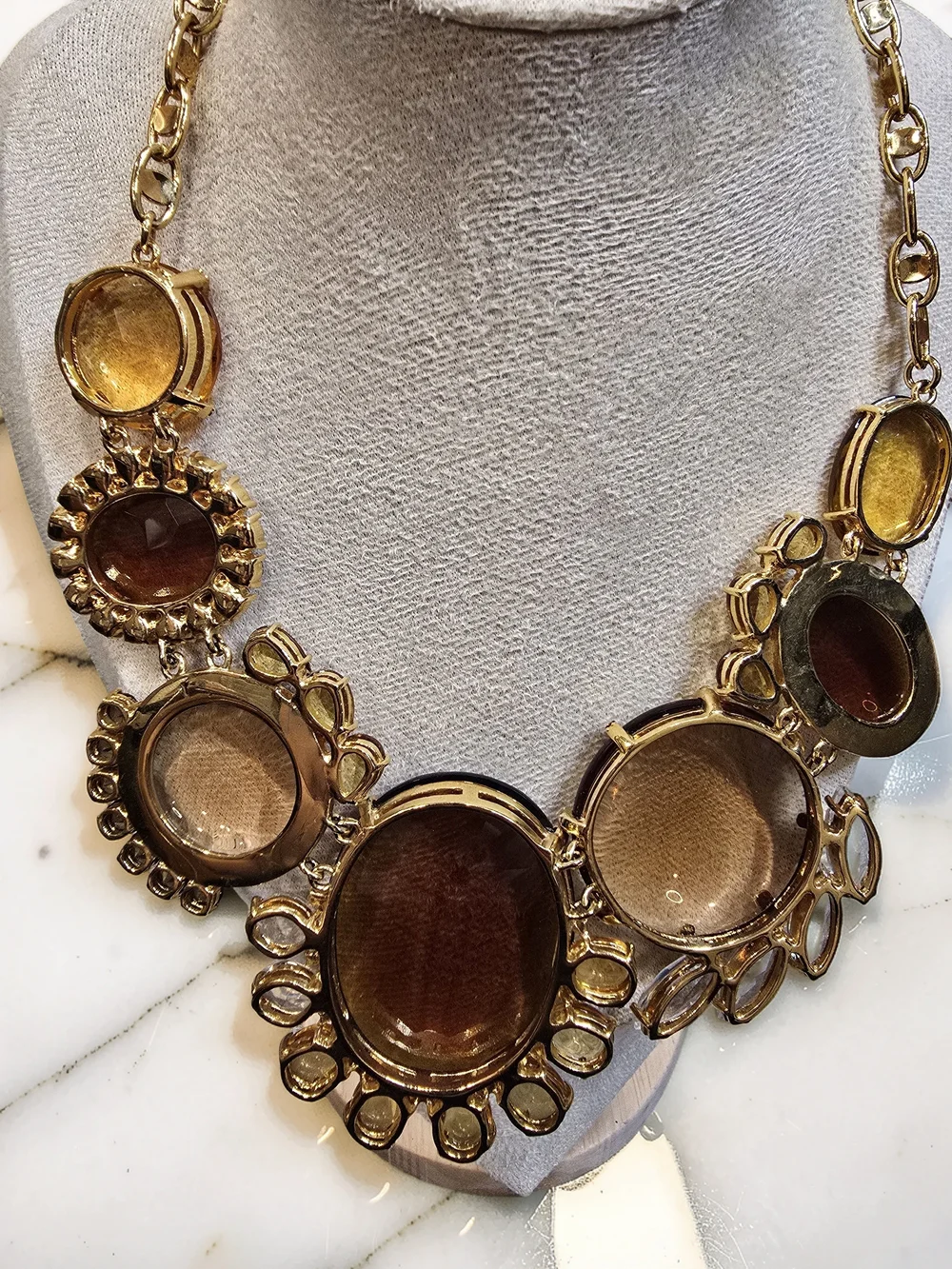 Rare Kate Spade Orchestra Hall Statement Necklace